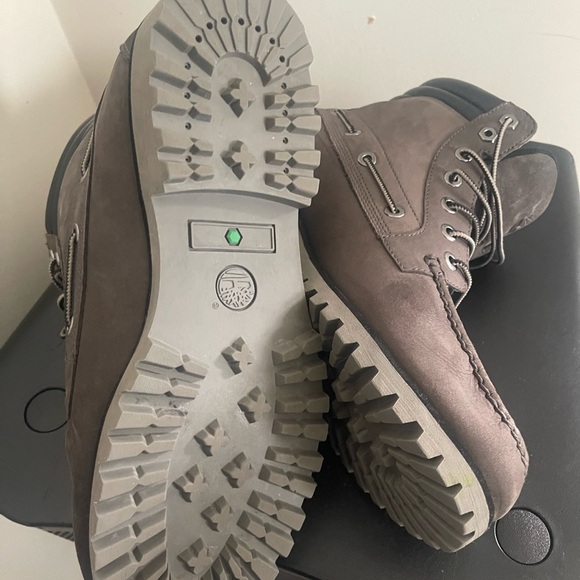 EUC! Timberland Boots - Picture 4 of 9